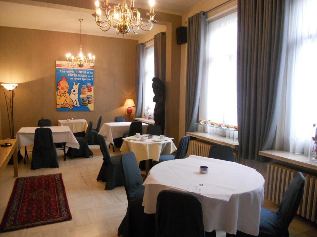 Hotel Ten Putte Gistel Eksteriør bilde